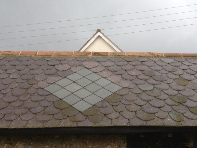 Random Slating with Pattern